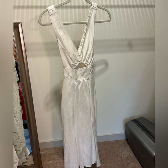 SOLD C/meo New Direction Linen-Blend Midi White Dress (XS). Engagement - Picture 7 of 9